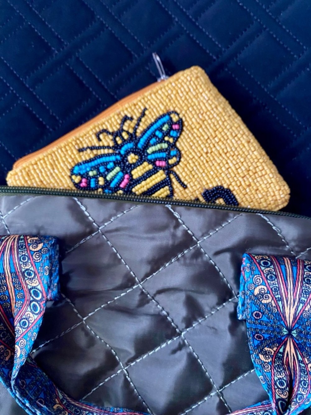 Yellow Seed Beaded Bee Kind Coin Purse - Picture 9 of 9